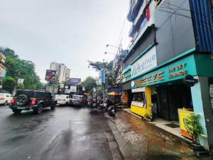 The Avenue Hotel Ballygunge