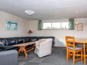 Seaside Escape with Amenities - By Traum Ferienwohnungen