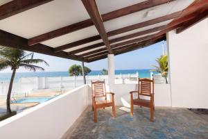 Palazzo Beach Hotel