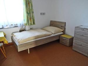 Apartment with balcony in Hart im Zillertaler