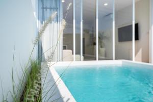 Dreamland Villas by RESIDE 3-Minute Walk to Beach