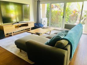 3 Bedroom Villa with Courtyard close to resort pool