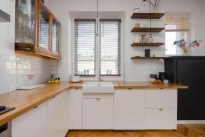 Family Apartment in Old Mokotów with Childrens Room by Noclegi Renters