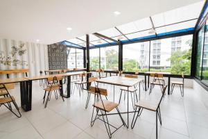 QBix Hotel