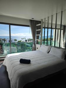 Penthouse The Gallery Condo