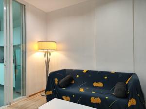 5 Floor - The Base Downtown Condominium next to Central Shopping Mall