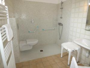 Hotels Le Heron Cendre : photos des chambres