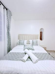 Sun-Side Homes Home Away From Home