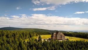 Naturhotel Sachsenbaude Oberwiesenthal - Indoor-Pool & Outdoor-Whirlpool
