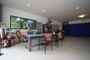 OYO 1003 Naklua House