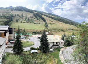 Résidence Canteneige - Appart 6 couchages Vue dégagée sur Montagne départ télésiège MAE-9661