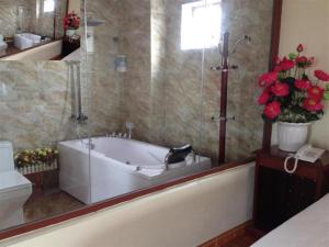 Viet Village Hotel