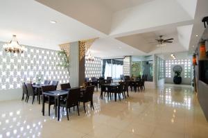 Golden Manora Hotel Bangtao Beach Phuket