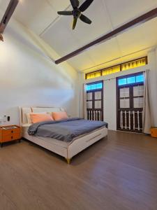 Popular! 4 pax Georgetown Heritage Pre-war House 2 Bedroom