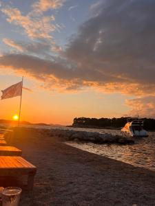 Apartments and room Adriatic Blue