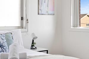 No Frill Ensuite Double Room in Panania - Near Stations