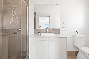 No Frill Ensuite Double Room in Panania - Near Stations