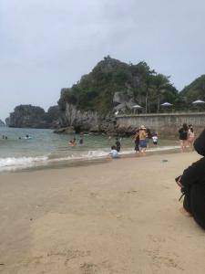 Ha Thu Sea View Hotel