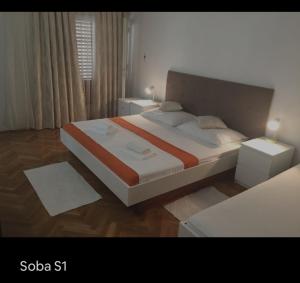 Brela S1 S4-no parking