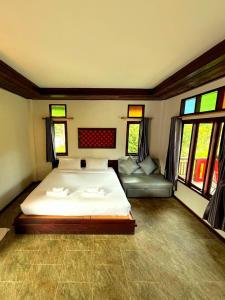 Bang Phra Resort Near Si racha