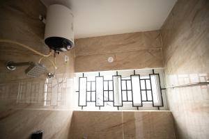 1BHK 2km From Hosa Road Metro with lift 301