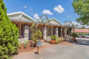 Shalom Guesthouse