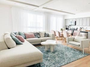 Happy Place 4-bedroom 4-bathroom House - Case vacanza, Los Angeles