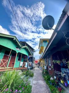AISHAH GUEST HOUSE