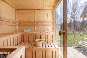 Haus "Hygge" mit Kamin, Sauna, Whirpool, Garten OFC 19