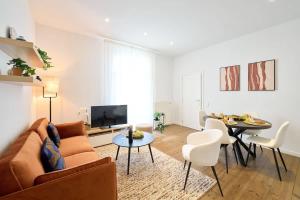 Charming 2BR near EU in Grand Place