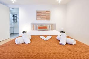 Luxury Penthouse with Panoramic Views Downtown 3BR