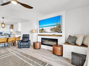 Charline at Shoreline Villas