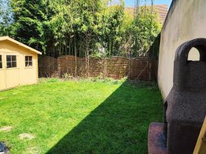 House with garden and parking near Disney