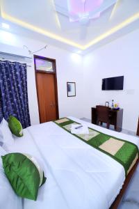 The Taj Wings Home Stay