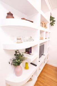 NEW White Home Unirii