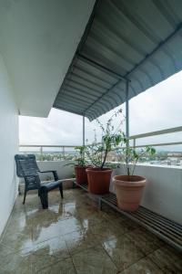 Star Ashiyana Near Airport 2bhk Spacious Flat