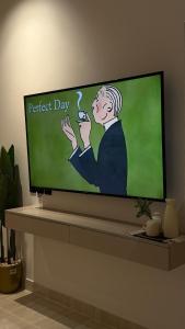 Elegant 1BR Suite, Walk to Café&Supermarket