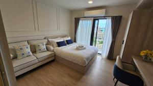 Cabanas Huahin by Pikul