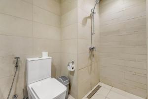 Fully Furnished Studio with Scenic Views