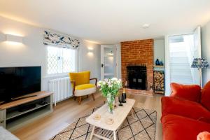 Rose Cottage, Blaxhall - Near Snape Maltings, Orford, Thorpeness & Aldeburgh - Aldeburgh Coastal Cottages