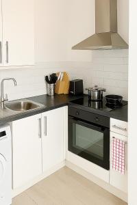 One Bedroom Apartment In Canary Wharf