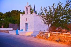 Apartments Tarsa Paros Greece