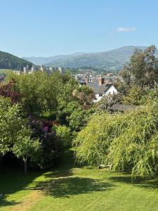 Coastal Family Escape with Castle Views