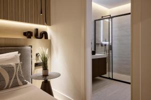 Acropolis Deluxe Residence