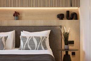 Acropolis Deluxe Residence