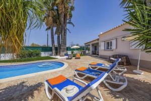 Villa Domus Vini by Villa Plus