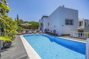 Villa Sylisia by Villa Plus