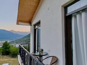 Hillside Mestia ჰილსაიდ მესტია