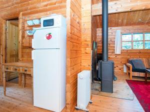 Beautiful cottage near the river