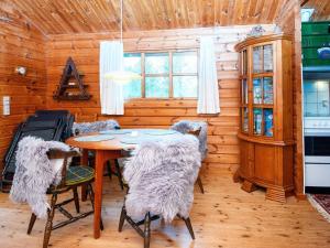 Beautiful cottage near the river